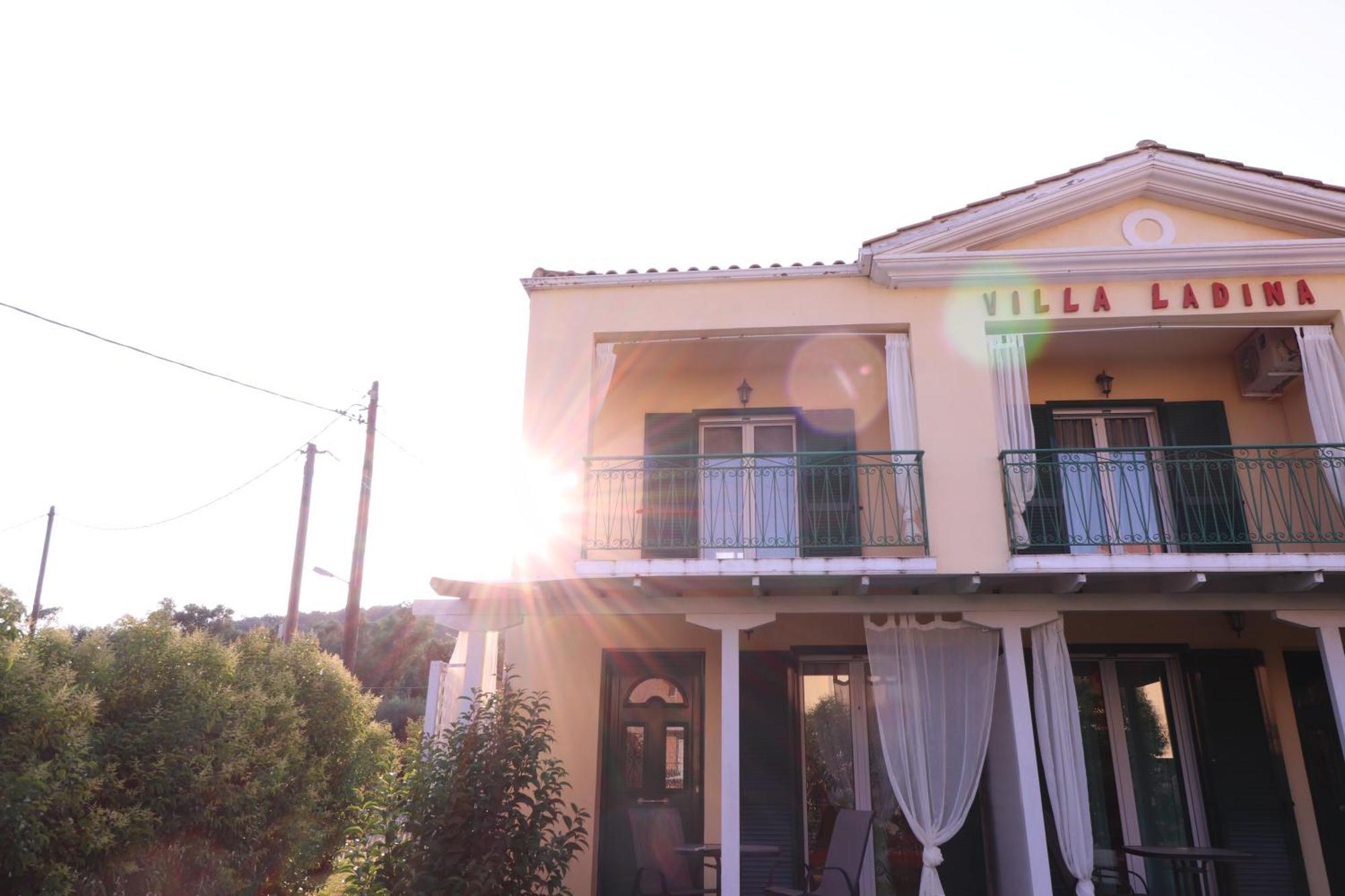 Villa Ladina 리지아 외부 사진